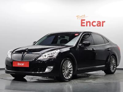 2013 Hyundai Equus