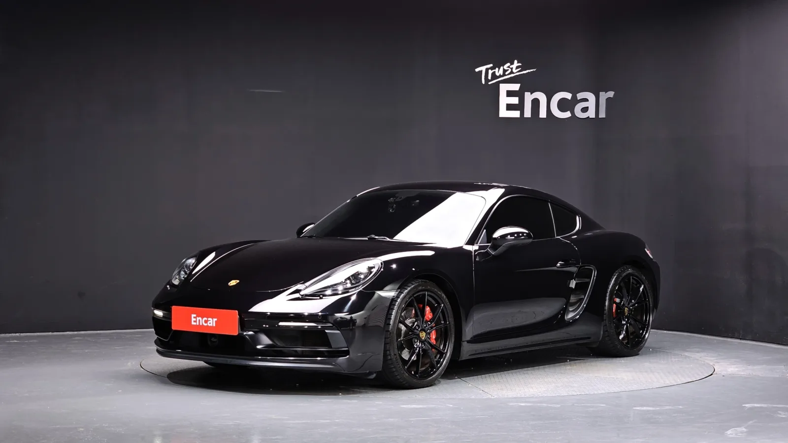 2019 Porsche 718