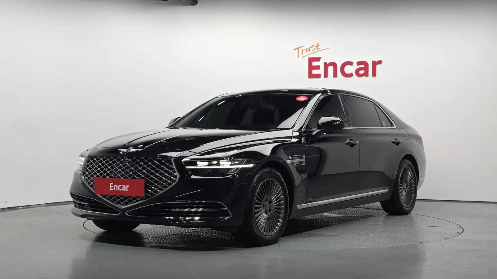 2021 Genesis G90