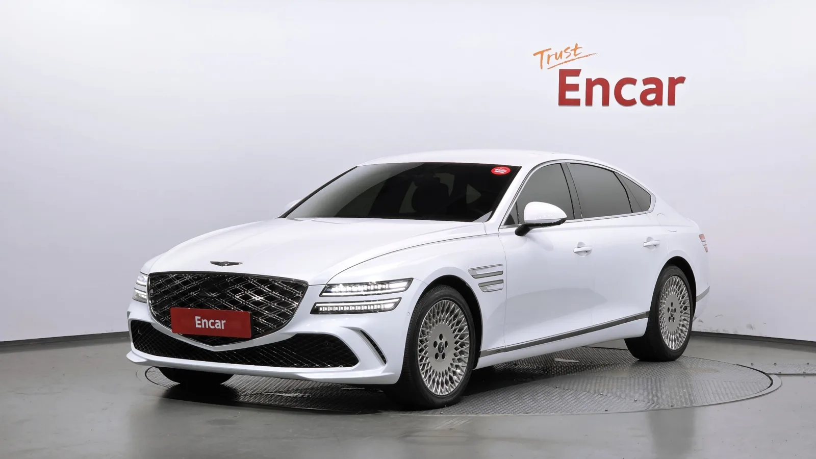 2025 Genesis G80