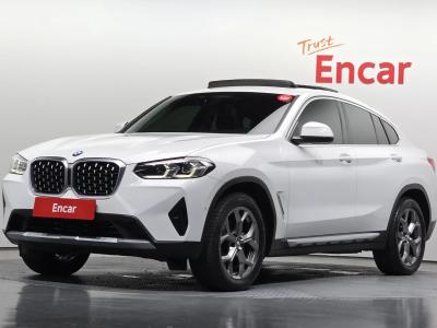 2022 BMW X4