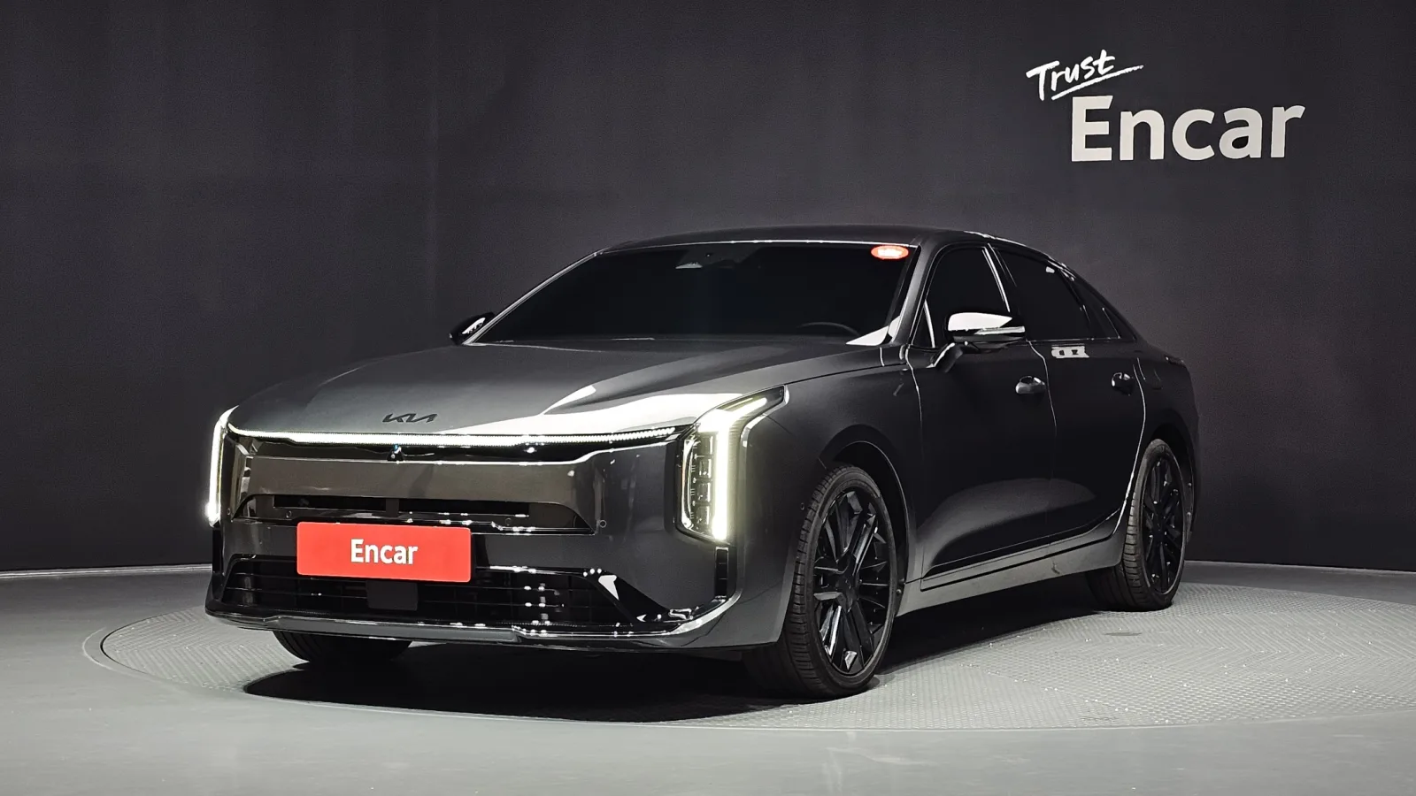 2025 Kia K8