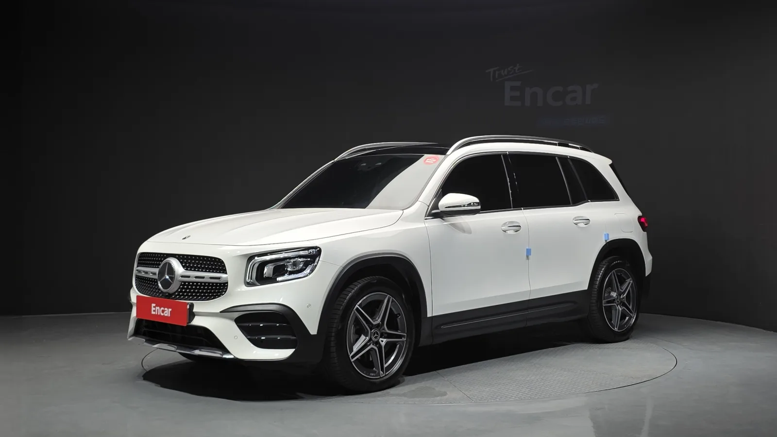 2023 Mercedes-Benz GLB-Class