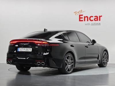 Kia Stinger 2023