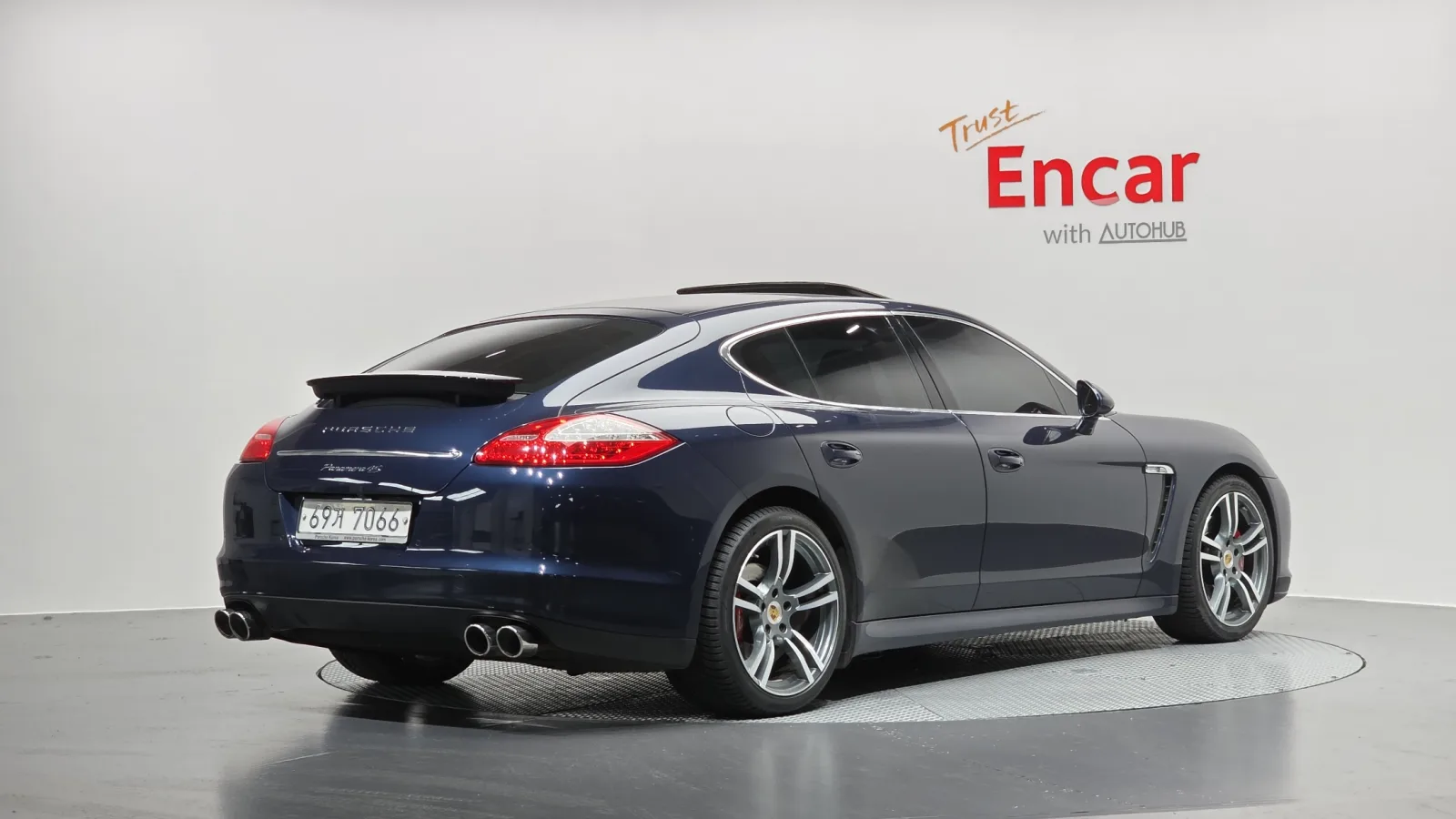 2011 Porsche Panamera