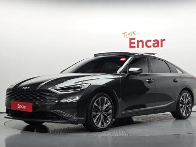 2023 Kia K8