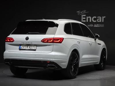 2023 Volkswagen Touareg