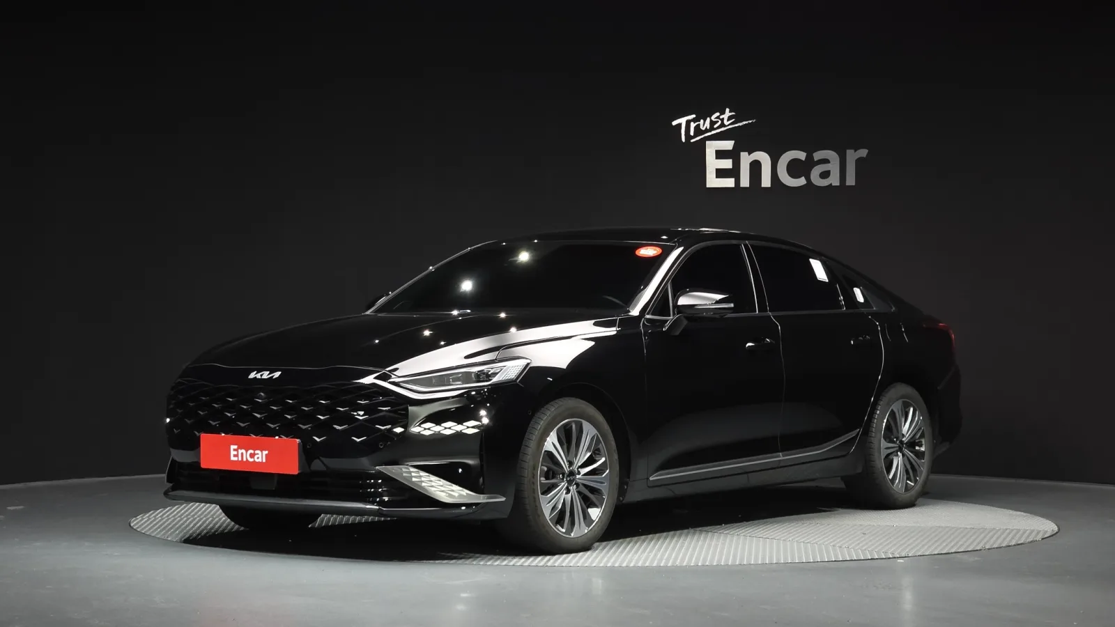 2023 Kia K8
