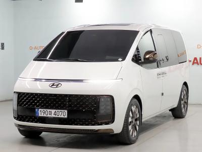 2024 Hyundai Staria