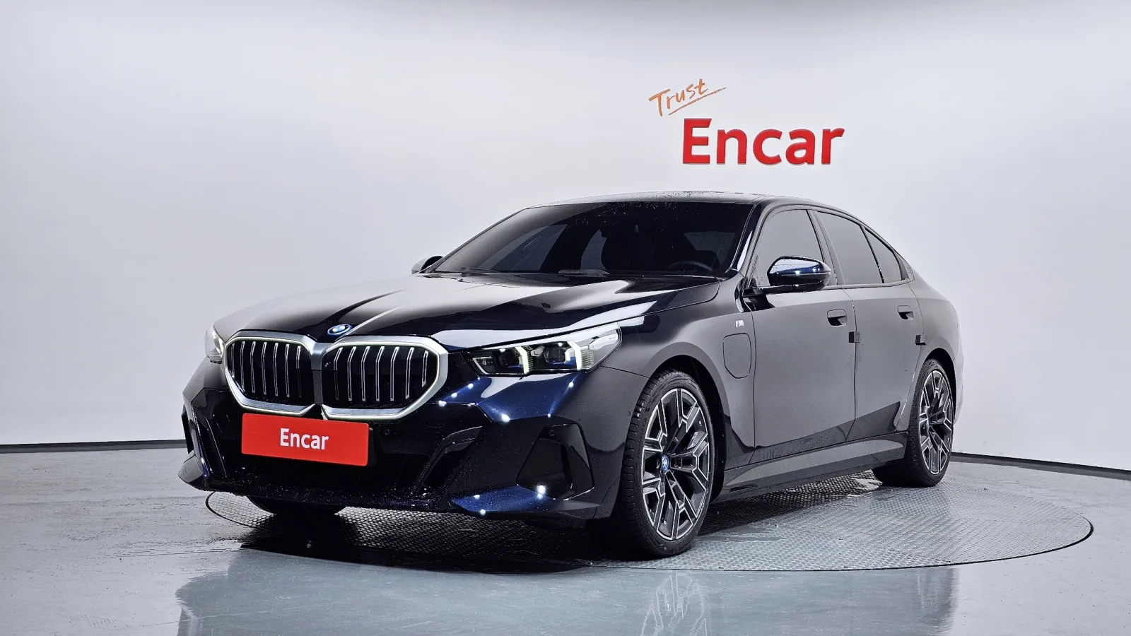2025 BMW 5-Series