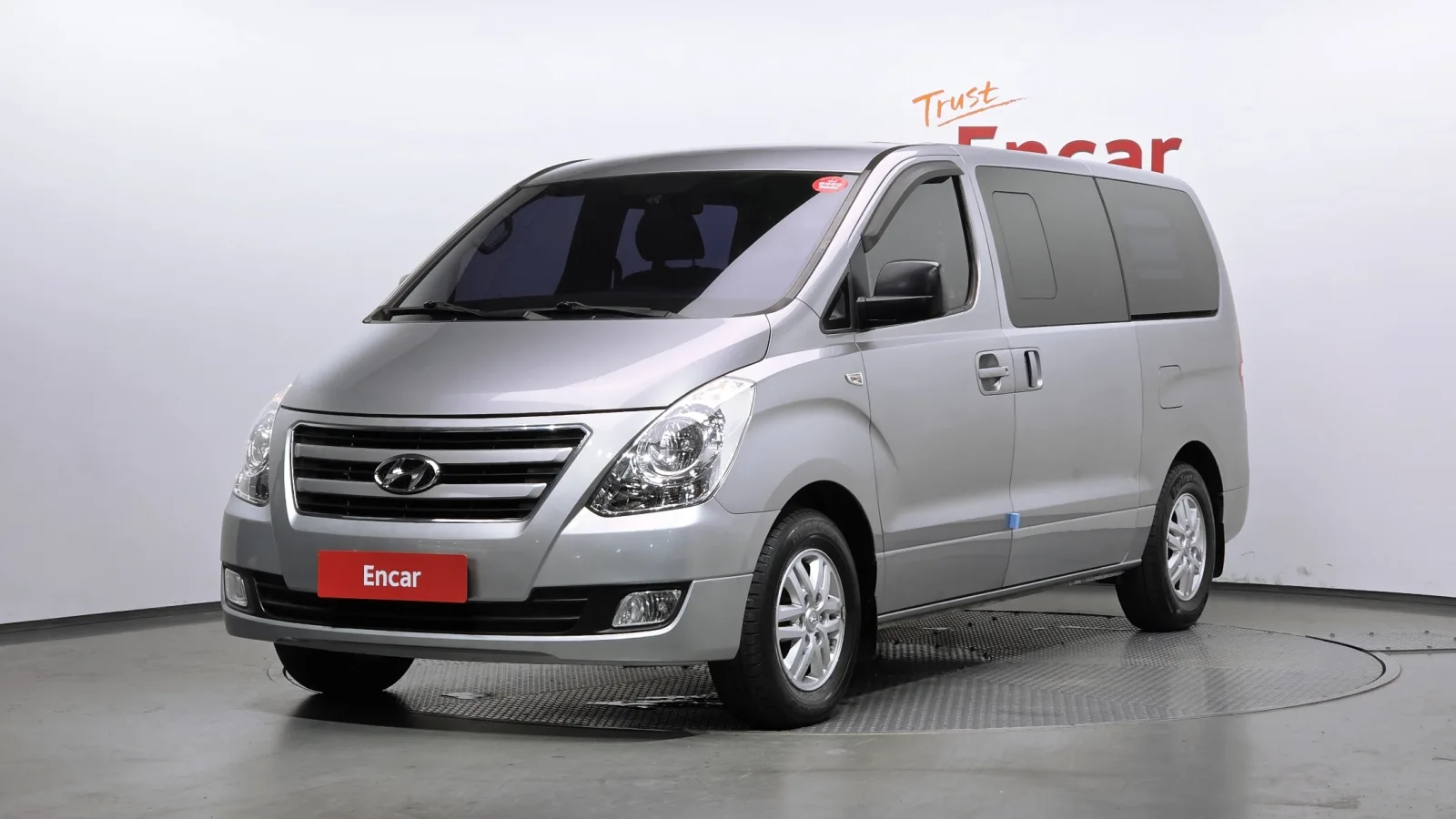 2017 Hyundai Starex