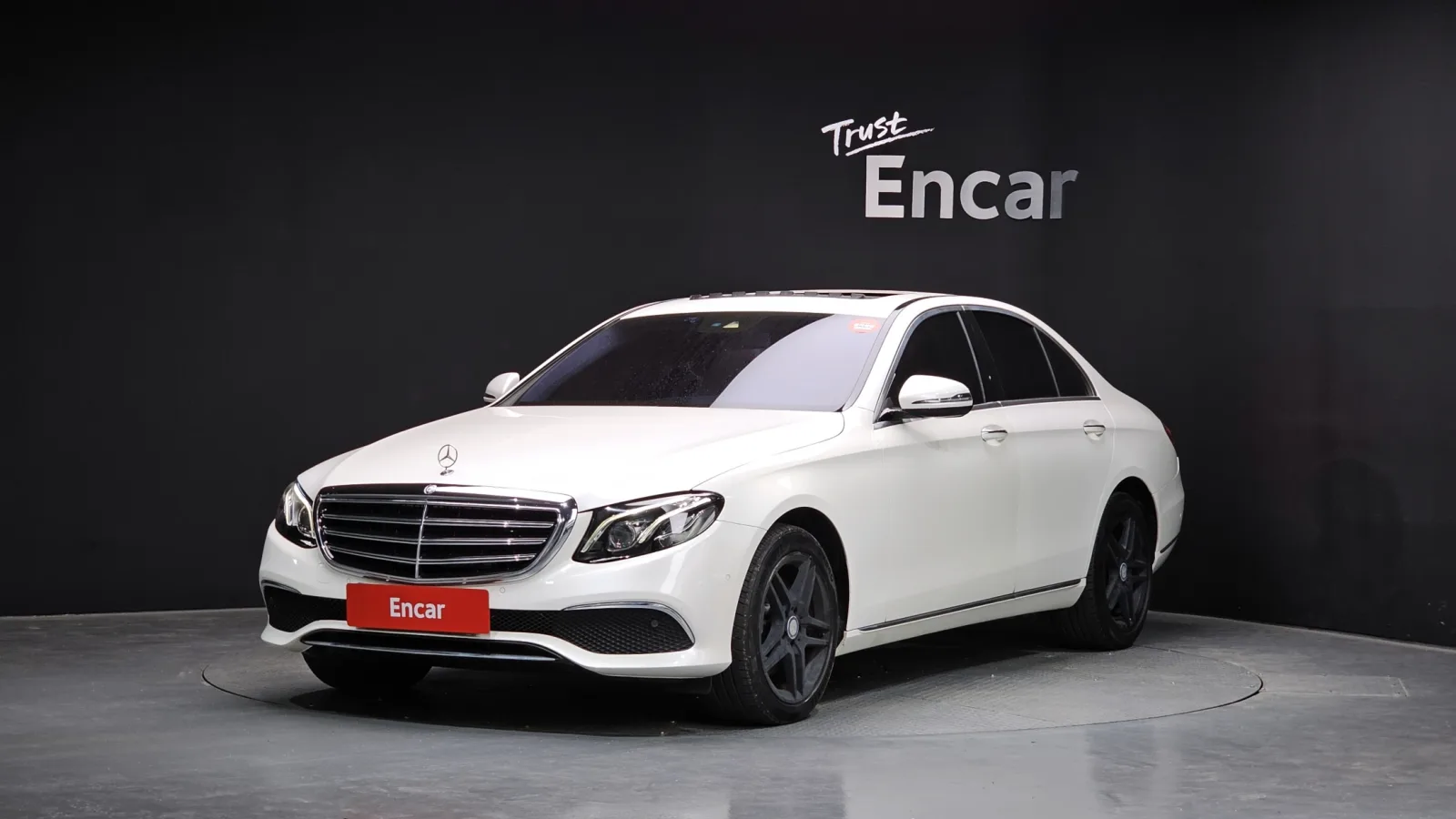 2017 Mercedes-Benz E-Class