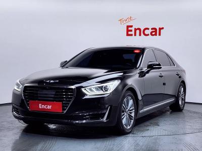 2017 Genesis EQ900