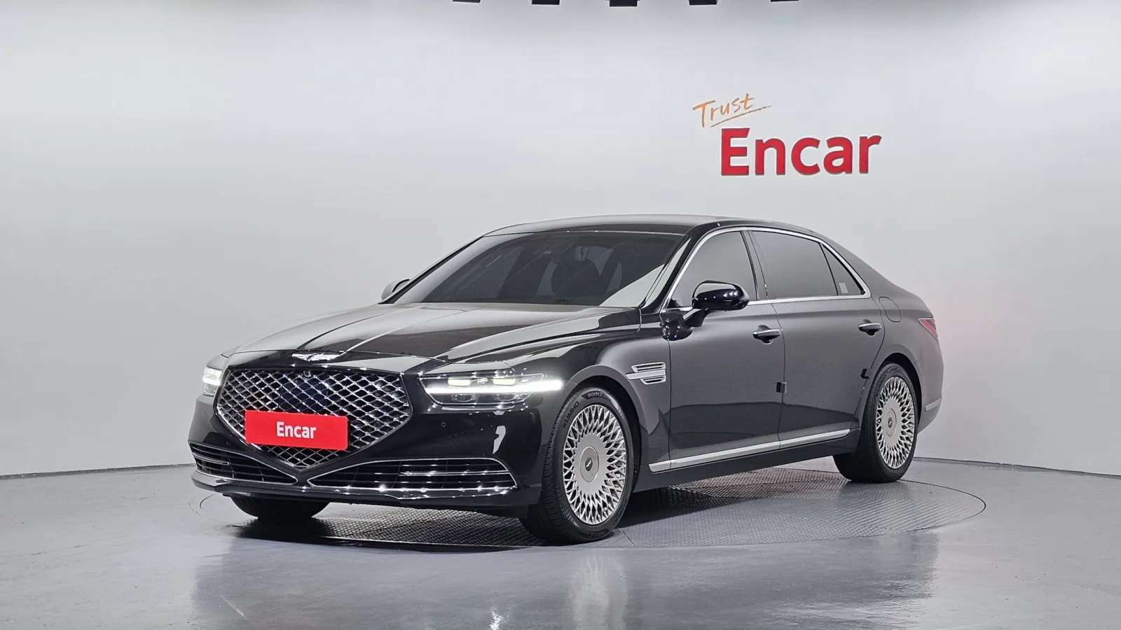 2019 Genesis G90