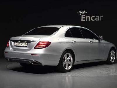 2017 Mercedes-Benz E-Class