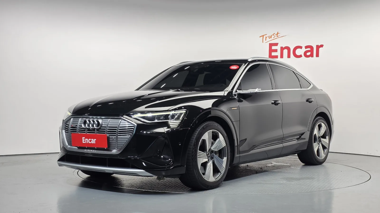2022 Audi e-tron