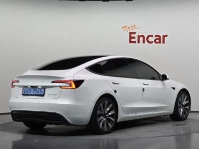 2024 Tesla Model 3
