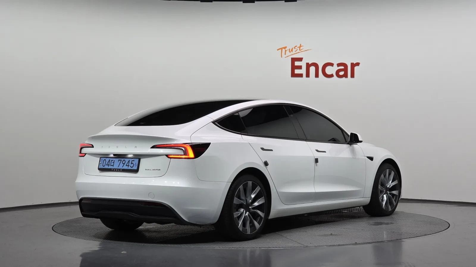 2024 Tesla Model 3