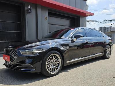 2021 Genesis G90