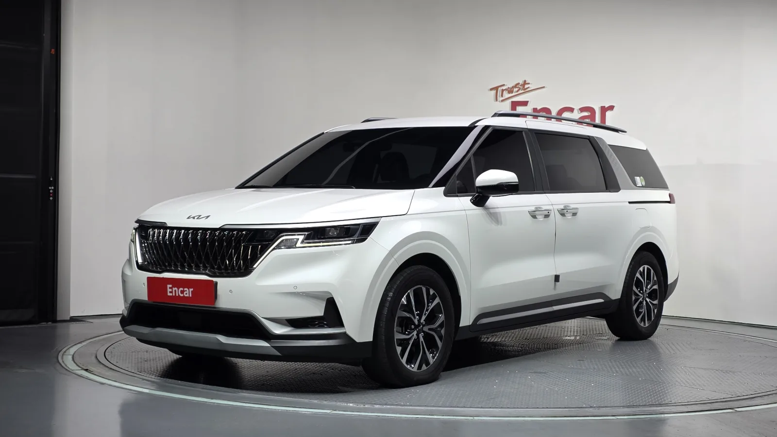 2023 Kia Carnival