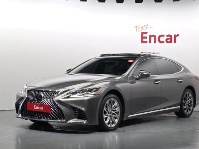 2019 Lexus LS