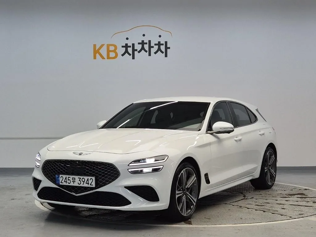 2025 Genesis G70