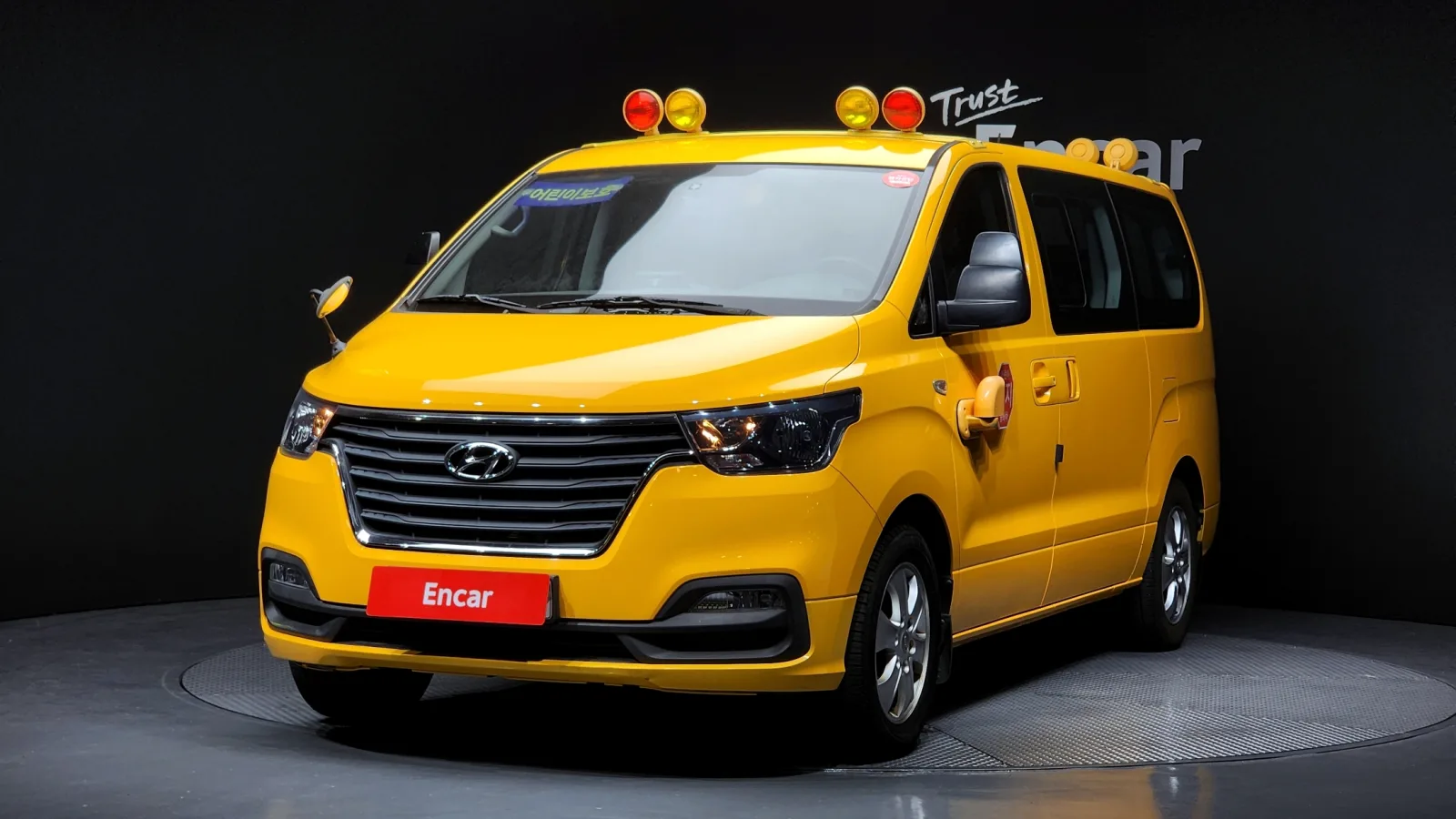 2019 Hyundai Starex