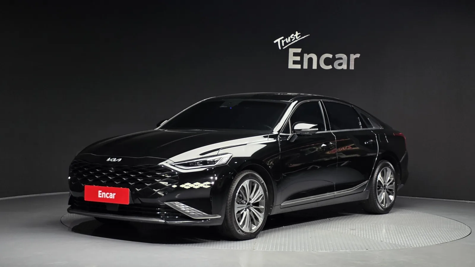2023 Kia K8