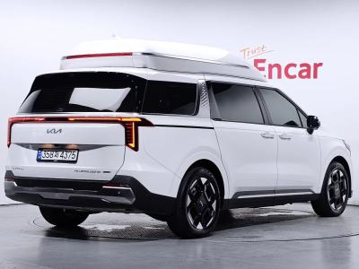 2025 Kia Carnival