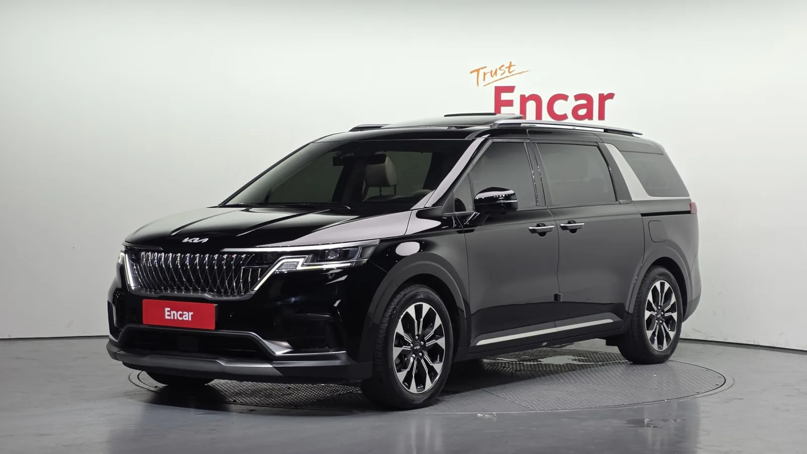 2023 Kia Carnival