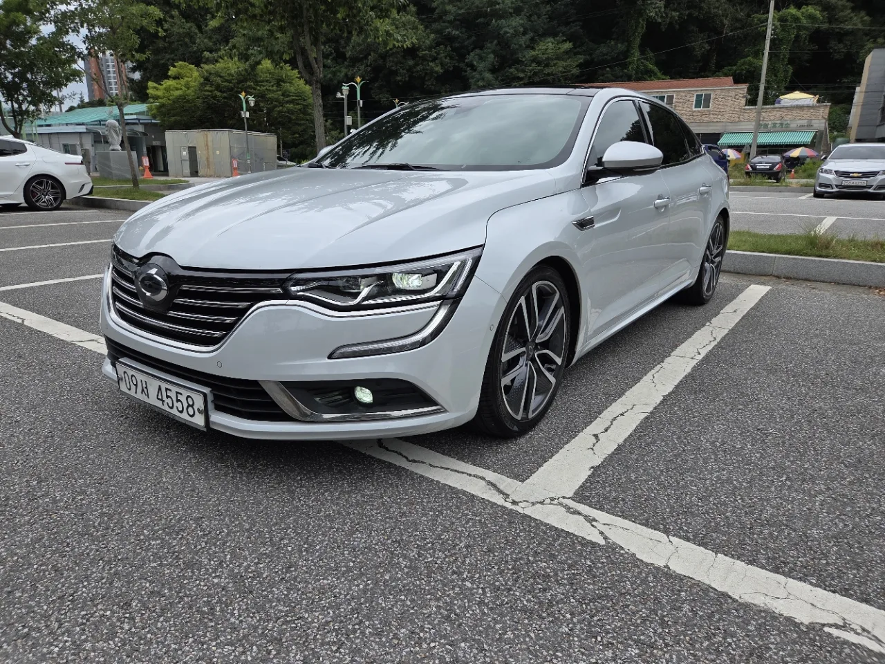 2019 Renault Korea SM6