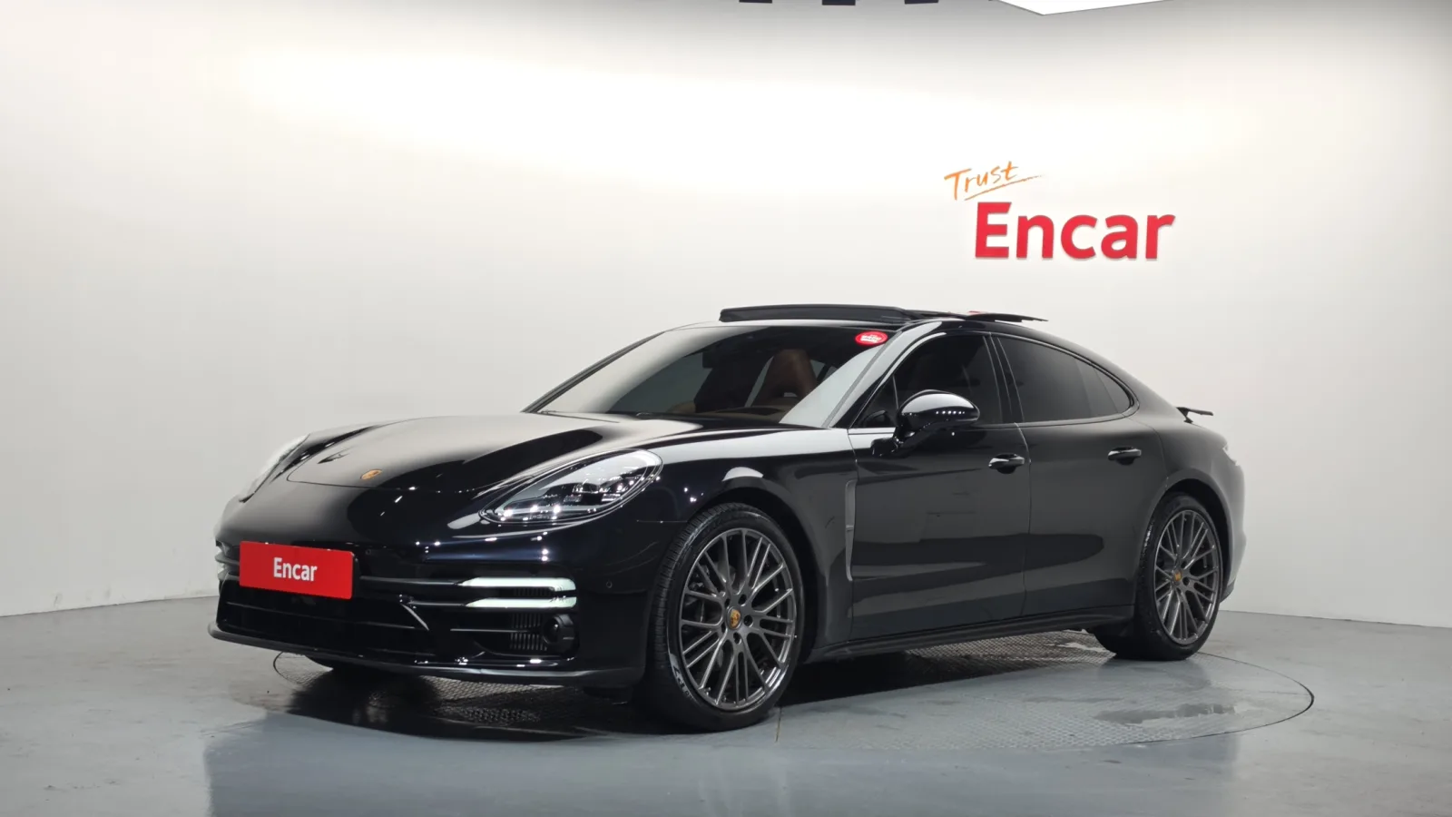 2023 Porsche Panamera