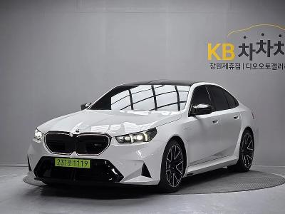 2025 BMW M5
