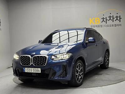 2022 BMW X4