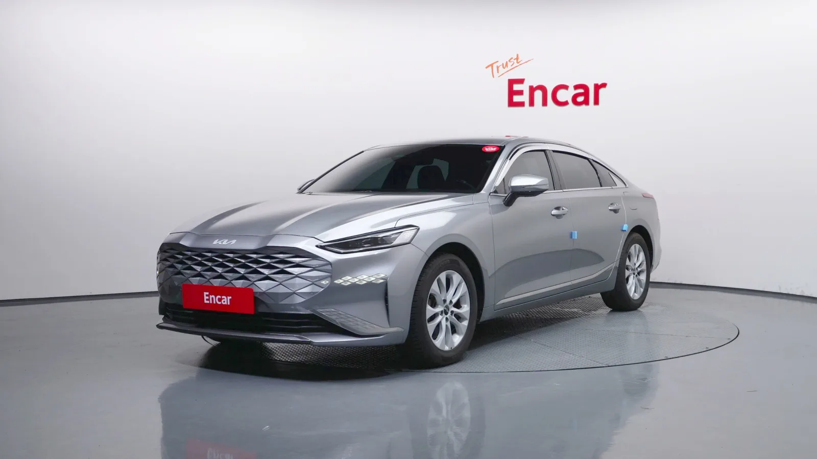 2022 Kia K8