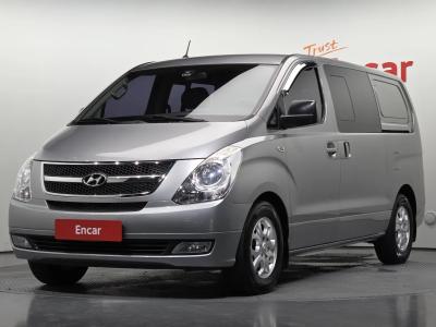 2013 Hyundai Starex