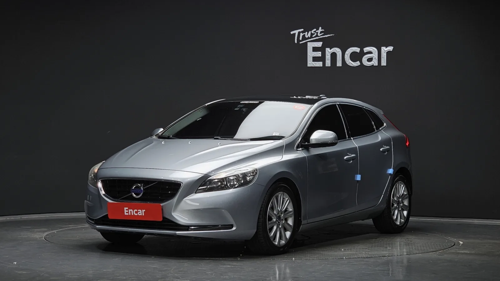 2015 Volvo V40