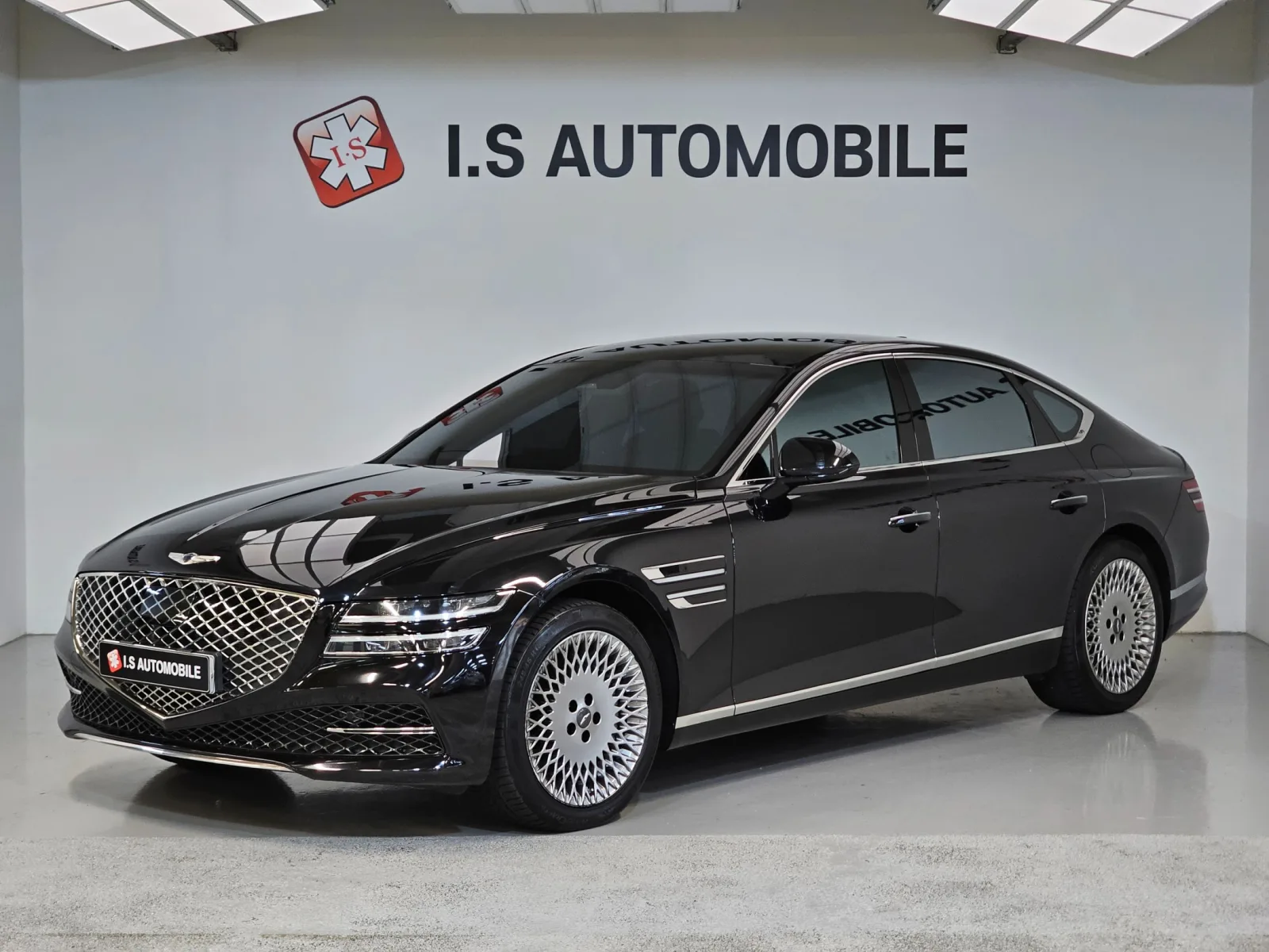 2021 Genesis G80