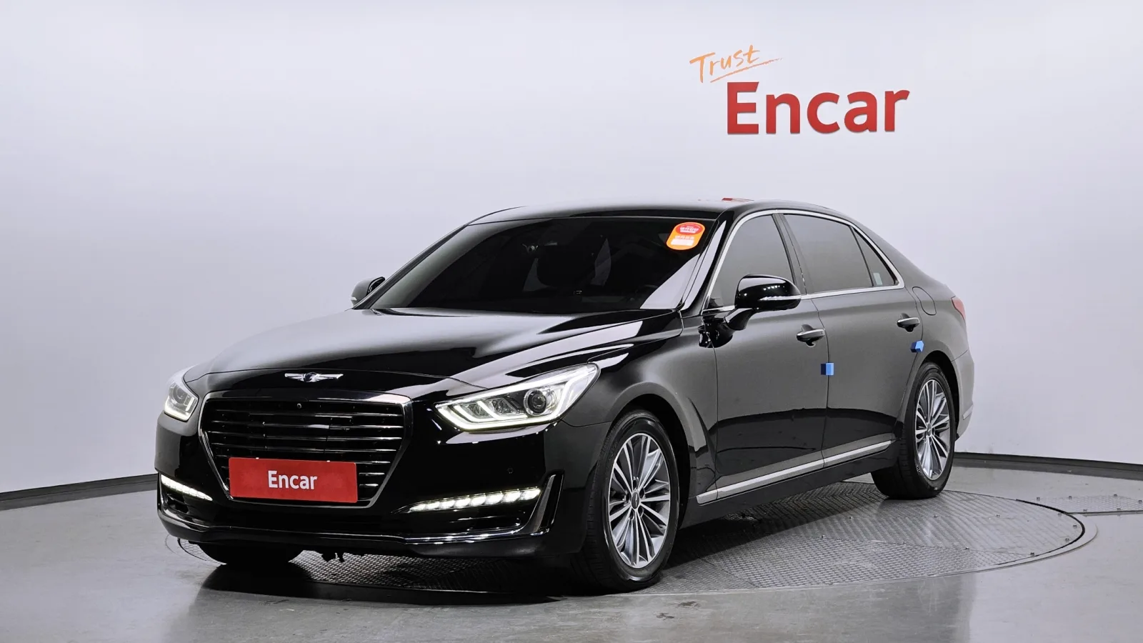 2016 Genesis EQ900