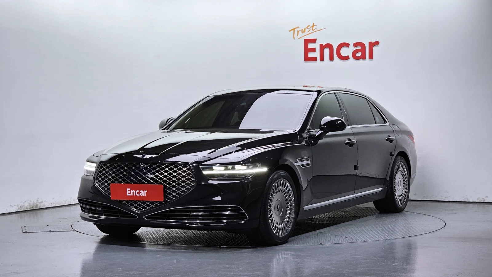 2019 Genesis G90