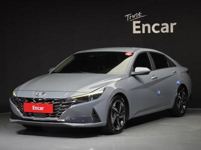 2022 Hyundai Elantra