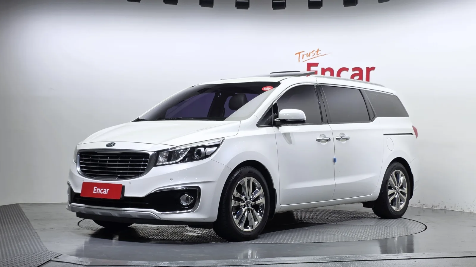 2015 Kia Carnival