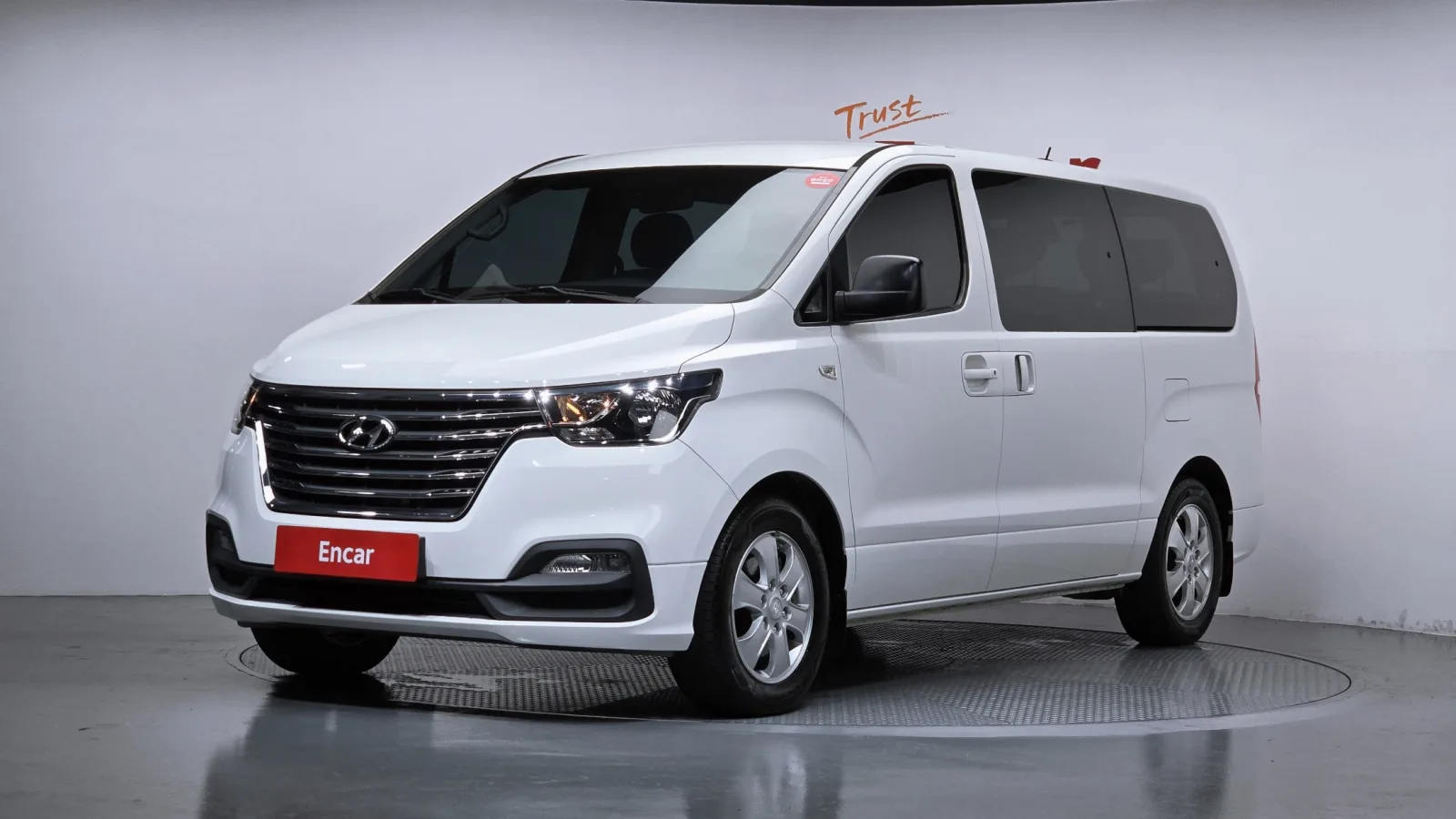 2019 Hyundai Starex