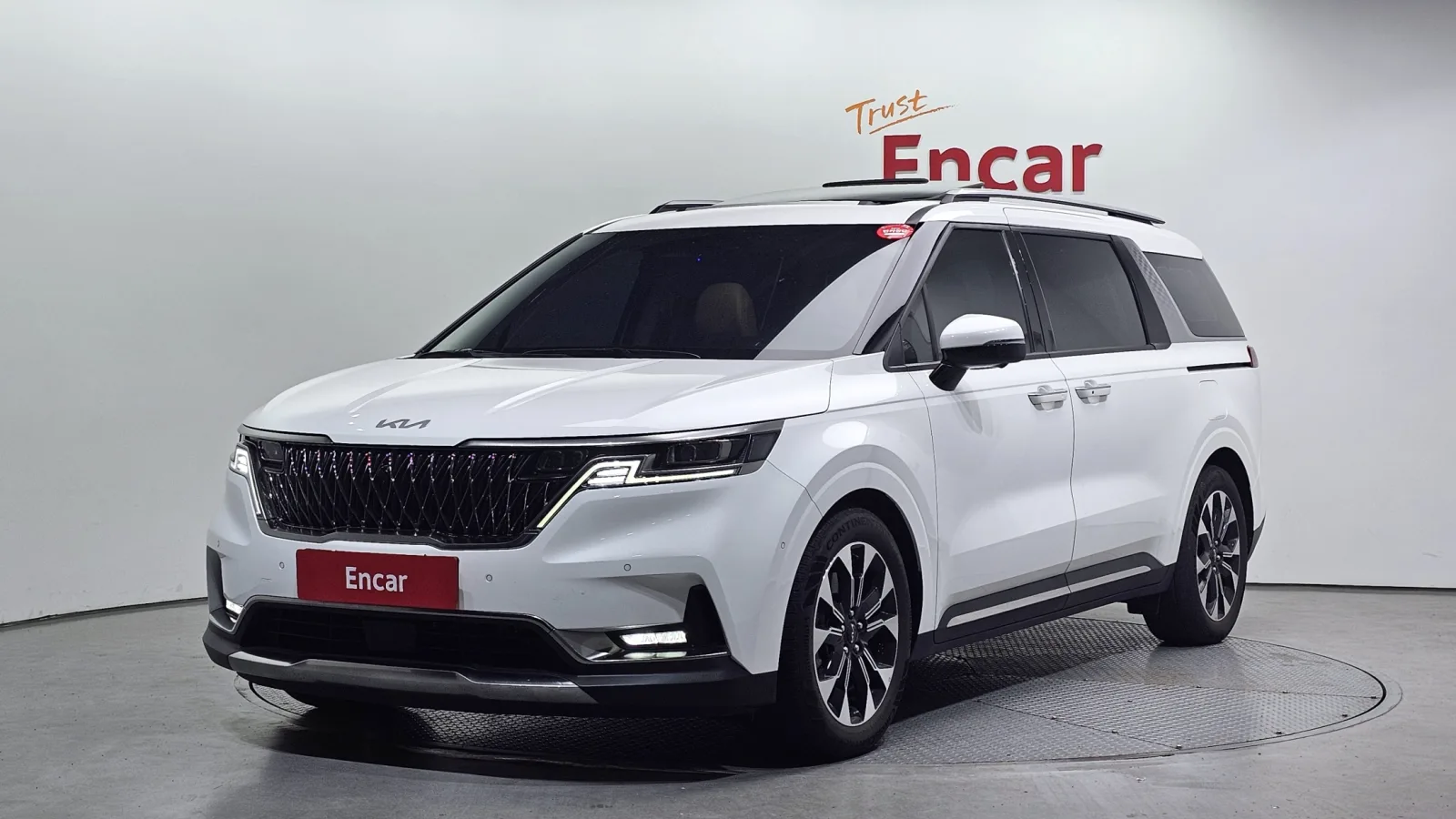2023 Kia Carnival