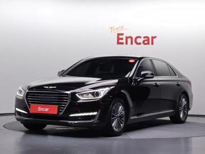 2018 Genesis EQ900
