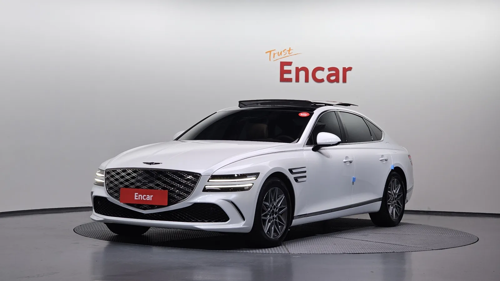 2025 Genesis G80
