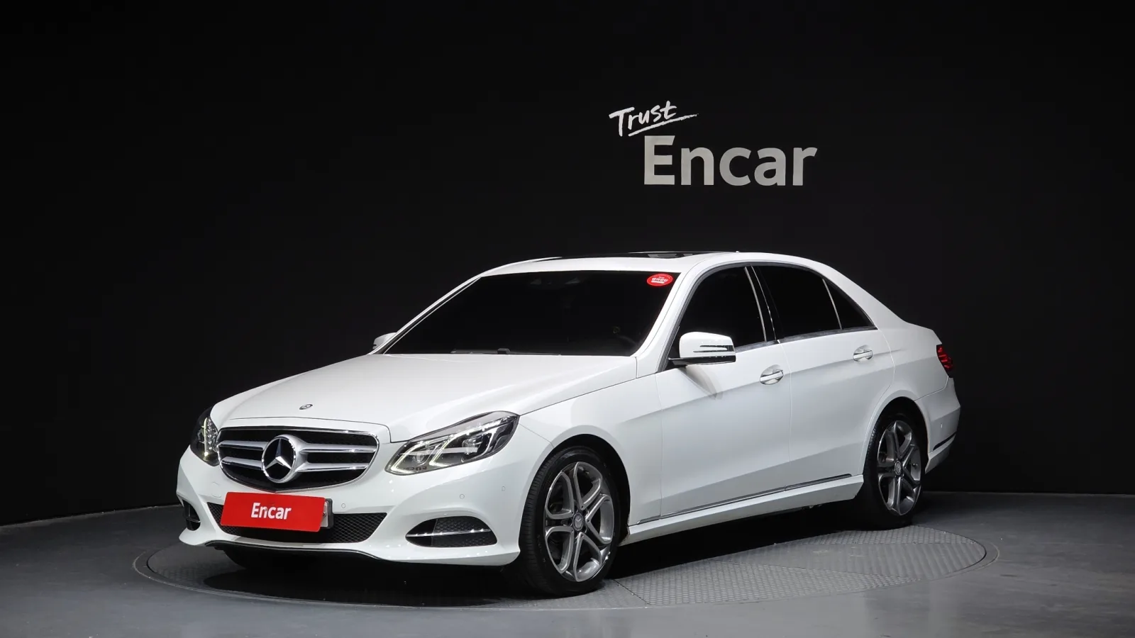 2016 Mercedes-Benz E-Class