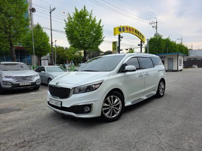 2016 Kia Carnival