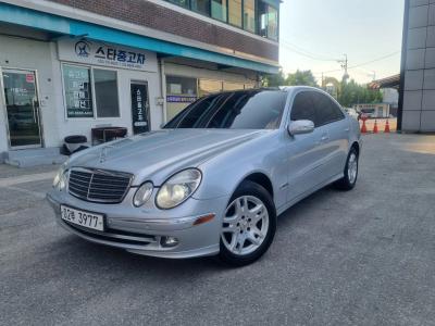2005 Mercedes-Benz E-Class