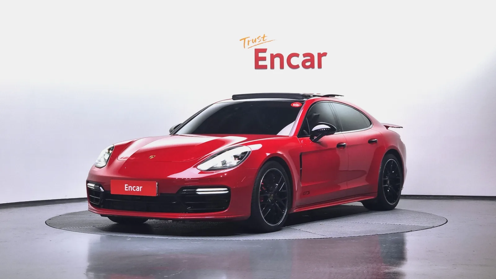 2020 Porsche Panamera
